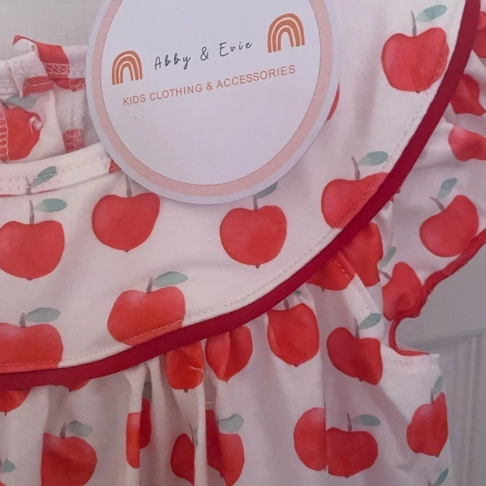 NWT Apple Shorts Set